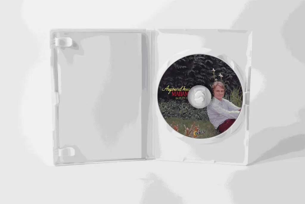 03_DVD Mockup.webp